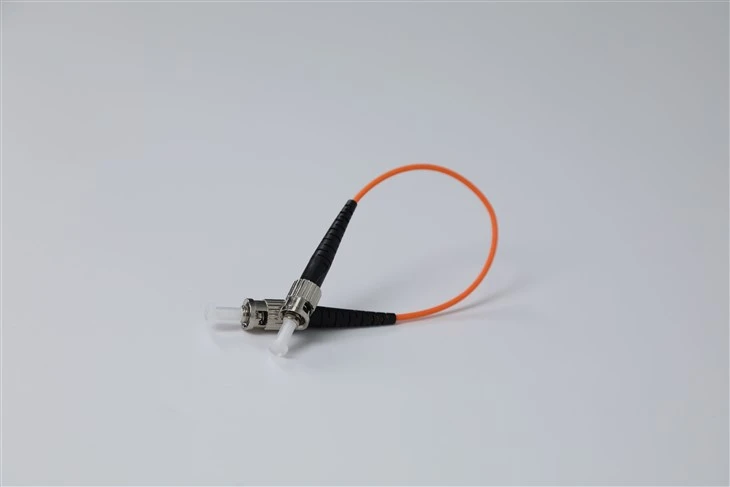 Волоконно-оптичний патч-корд ST UPC ДО ST UPC SIMPLEX ORANGE